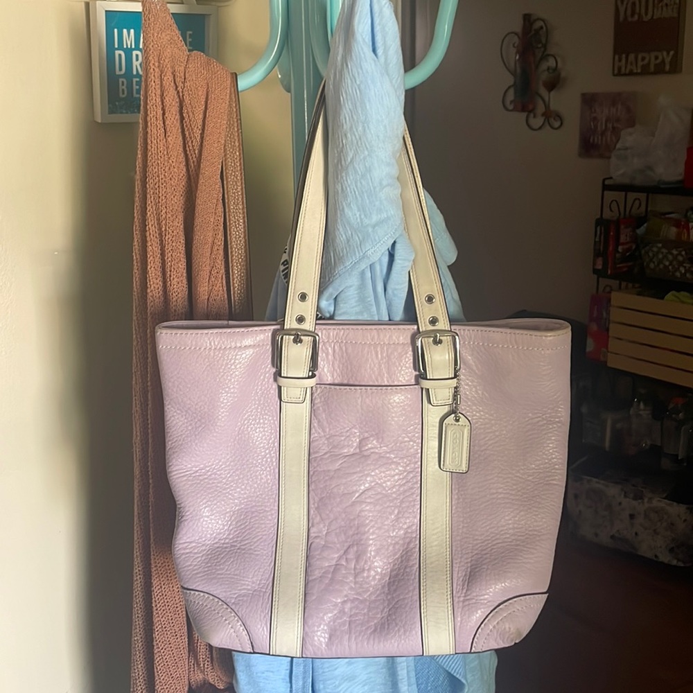 Rare light purple coach shoulder bag